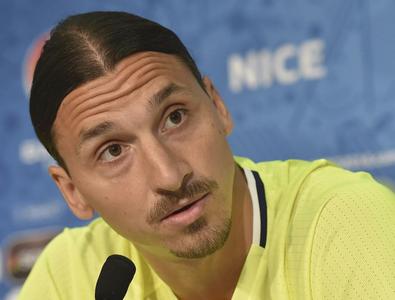 După un moment colosal, marele Zlatan Ibrahimovic s-a dus glonț la un ...