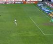 Nuno Pedro a ratat un penalty în Petrolul - Oțelul // FOTO: captură @Prima Sport