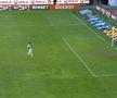 Nuno Pedro a ratat un penalty în Petrolul - Oțelul // FOTO: captură @Prima Sport