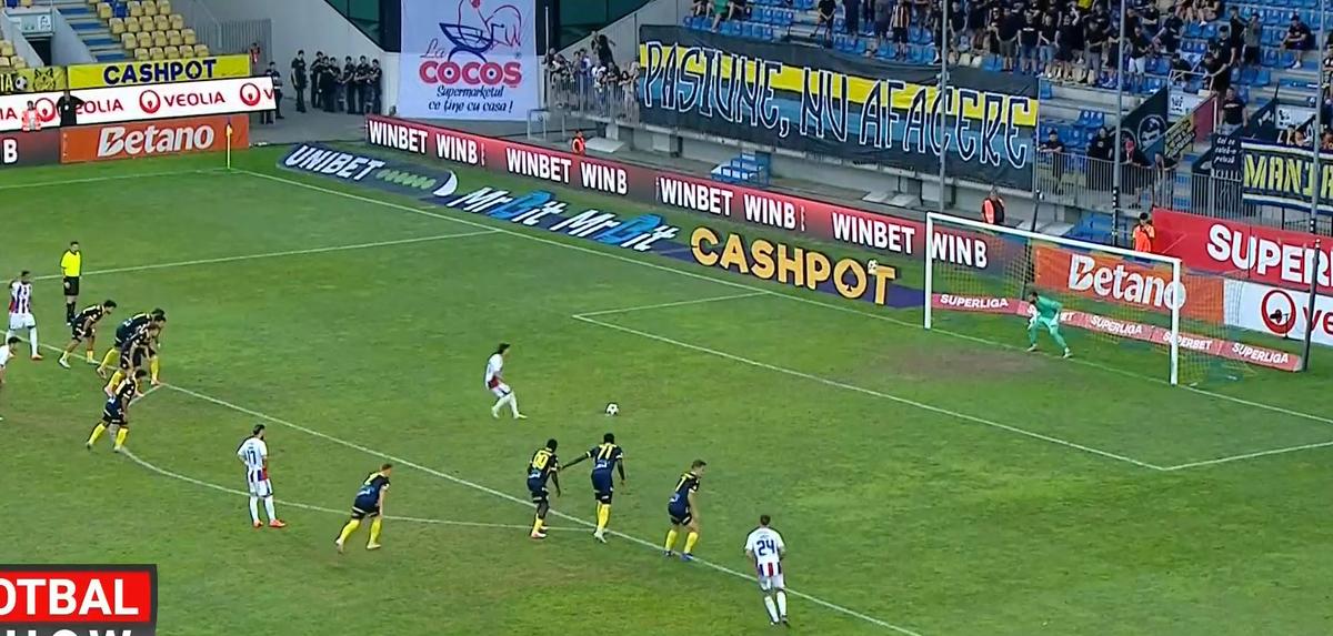 Basarab Panduru, contrariat de execuția fotbalistului: „Du-te, bă! Dacă nu poți, lasă pe altul”
