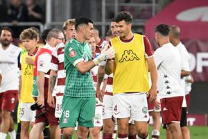Mister în Giulești! Nu mai intră în planurile lui Daniel Pancu, dar refuză toate ofertele de transfer