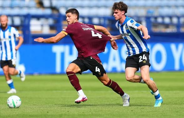 Huliganism în Carabao Cup! » Eliminat pentru un pumn în stomacul adversarului!