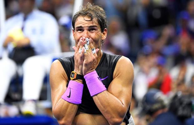 RAFAEL NADAL - DANIIL MEDVEDEV // VIDEO EPIC! Nadal câștigă cel de-al 19-lea turneu de Mare Șlem după o bătălie MEMORABILĂ de 5 ore cu Medvedev! Titlul #4 la US Open și o mare de lacrimi la final