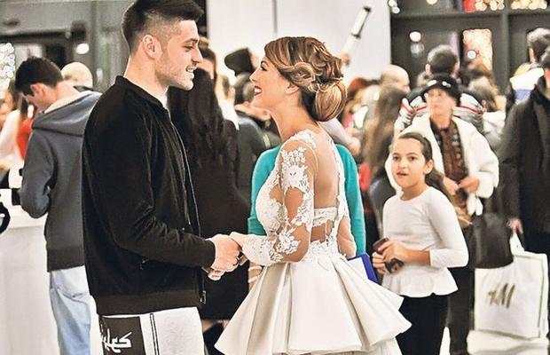 GSP LIVE / VIDEO+FOTO Cum a agățat-o Cătălin Țîră pe Ilinca Vandici: „Purece i-a dat mesaj de pe telefonul meu și ea a răspuns”