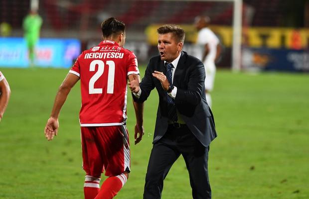 DINAMO // VIDEO EXCLUSIV Interviu cu Dusan Uhrin: de ce a ales să vină la Dinamo, detalii despre strategie, jucătorii care l-au cucerit și comparația cu tatăl său
