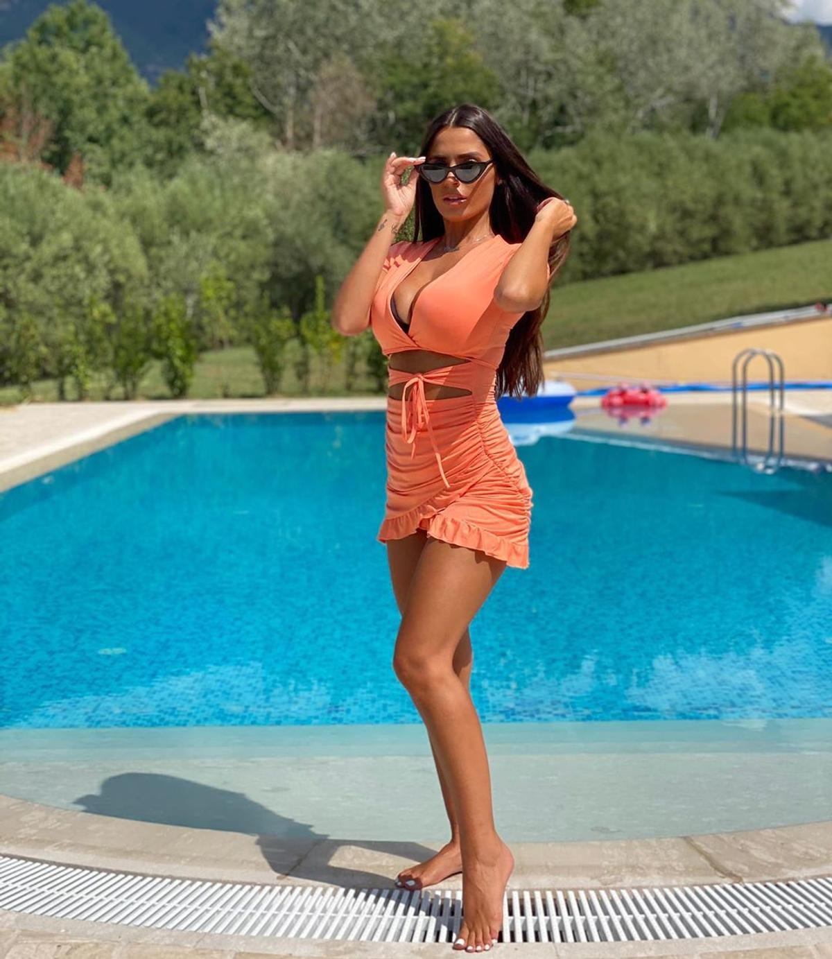 GALERIE FOTO Alessia, escapadă la mare cu logodnicul înainte de reluarea campionatului
