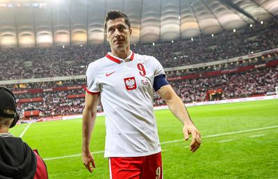 Respect, Lewa! Cum a reacționat Robert Lewandowski când fanii polonezi au huiduit protestul naționalei Angliei