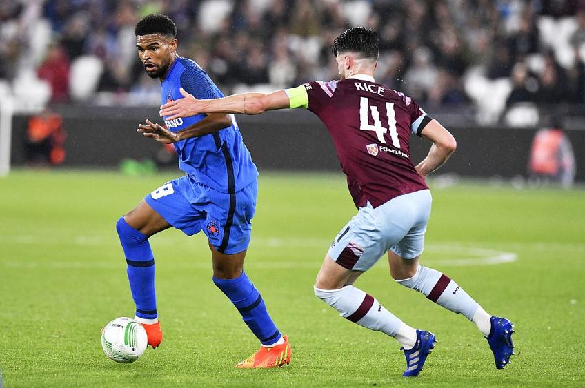Malcom Edjouma, în West Ham - FCSB // foto: Cristi Preda, GSP