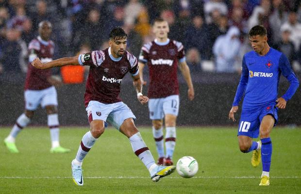 Tavi Popescu, cel mai slab de la FCSB cu West Ham » Cine au fost cei mai buni roș-albaștri