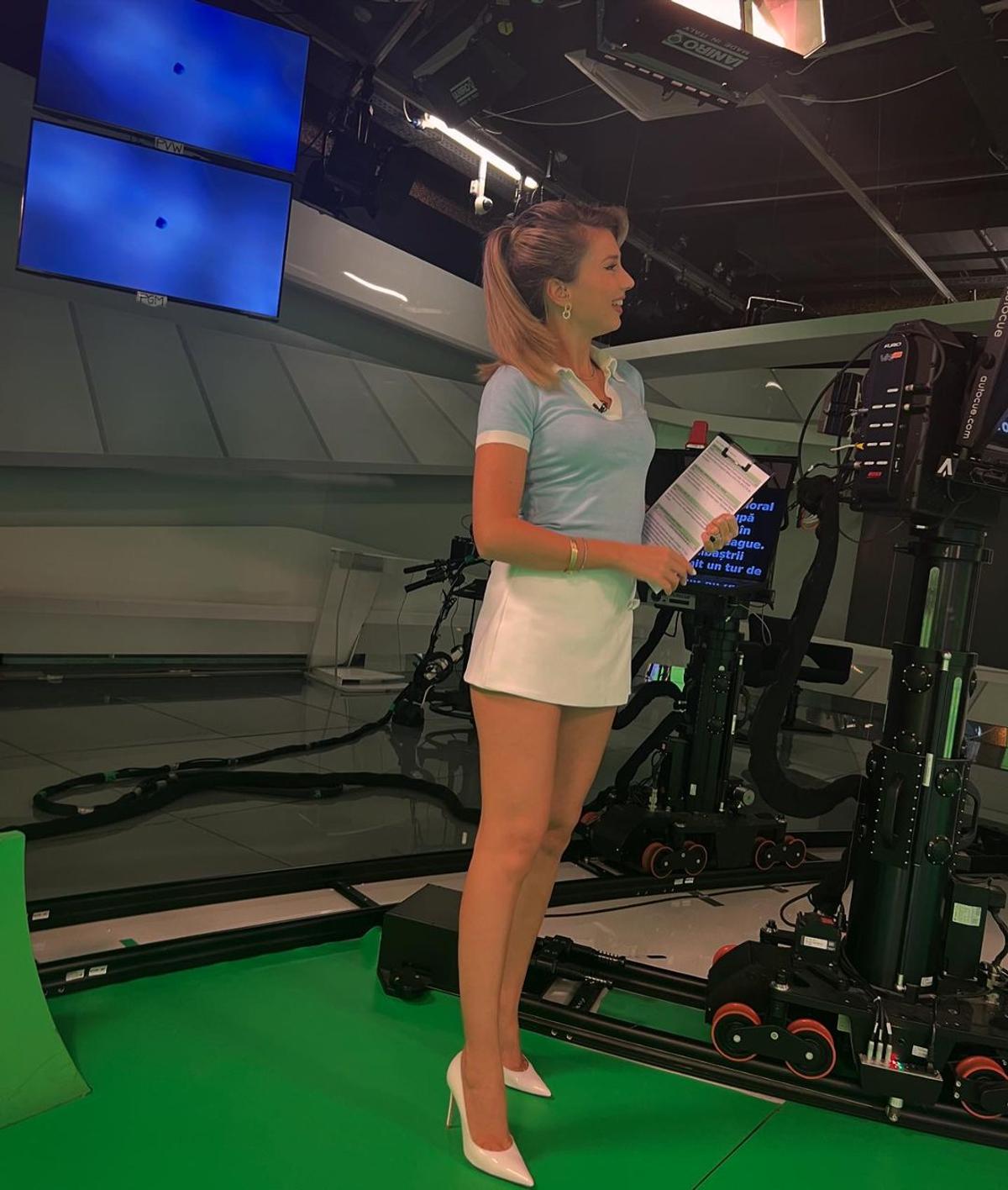 Maria Iordănescu, din nou pe micile ecrane! Fiica fostului selecționer va prezenta știrile sportive: „Simt emoția pe care o simțea tata”