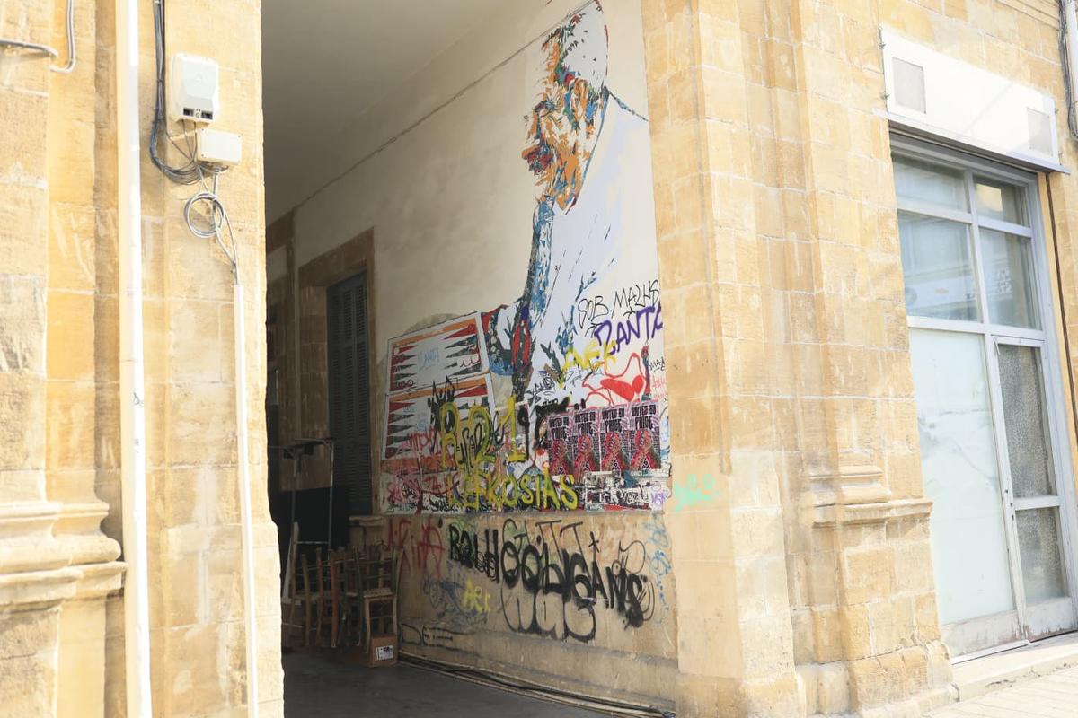 Nicosia - orașul împărțit în două