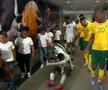 Moment comic sub ochii lui Siyabonga Ngezana: ce au pățit celebrii adversari » Africa de Sud, aproape de Mondial