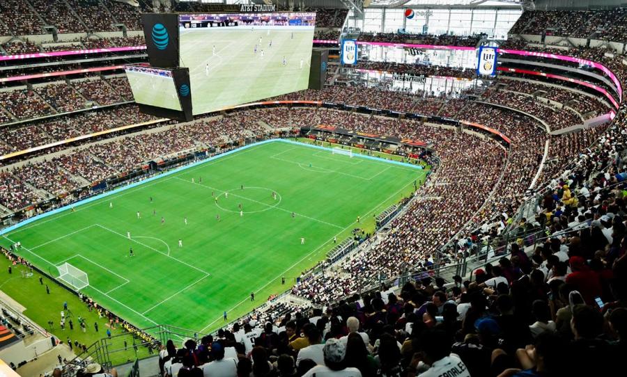 Dallas Stadium, din Arlington (Texas), are 94.000 de locuri și este casa lui Dallas Cowboys în NFL Cod roșu la Mondial » 10 din cele 16 stadioane unde se vor juca meciuri în America de Nord sunt „nesigure”