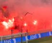 Ultrașii României au aprins din nou torțe pe stadion. Ce urmează