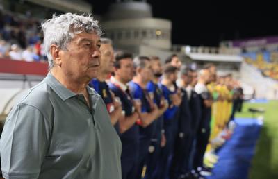 Lovitură pentru Mircea Lucescu! Un fotbalist indispensabil NU va putea juca împotriva Austriei