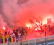 Ultrașii României au aprins din nou torțe pe stadion. Ce urmează