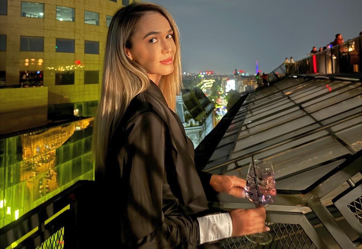 Larisa Vasilică, voleibalistă la Rapid, dezvăluiri sincere din vestiar: „Mergem la piscină, facem grătare și după ne certăm... Eu de ce nu joc, ea de ce joacă?”