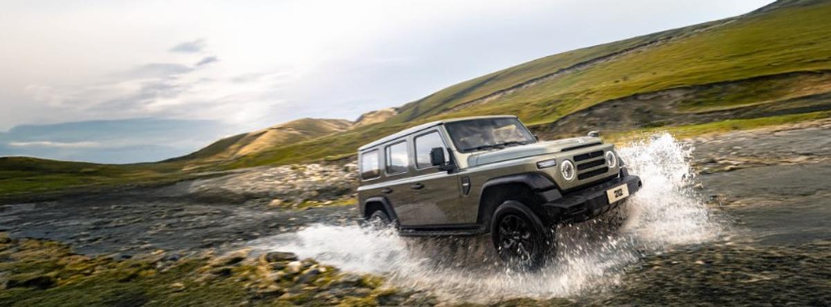 „Clona” de Land Rover Defender, mai ieftină decât un Fiat 500