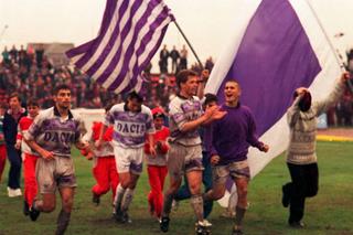 Parcurs cu parfum de anii '90 » Impresionează în Superligă și aduc aminte de marile echipe din trecut!