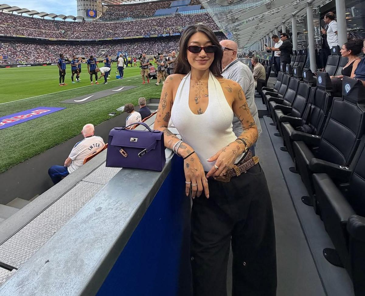 Peggy Gou a atras toate privirile în weekendul sportiv din Italia
