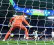 Doar Carlos Augusto, cu o finalizare din apropiere, a putut să-l bată pe Thibaut Courtois / foto: Guliver/gettyimages