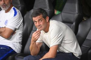 Au venit cu o întrebare și un reproș pentru Cristi Chivu: „De obicei este un psiholog bun. Acum a greșit”
