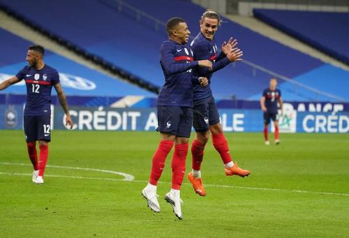Mbappe și Griezmann, în meciul cu Ucraina // sursă foto: fff.fr