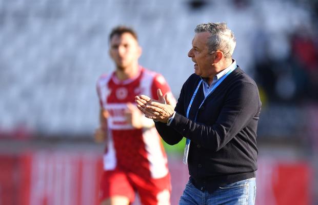 Rednic nu renunță la planurile lui! Pe cine vrea să aducă la Dinamo