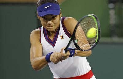 Emma Răducanu, explicații după eșecul de la Indian Wells: „Încă sunt nouă în circuit. Nu am pus presiune pe mine”