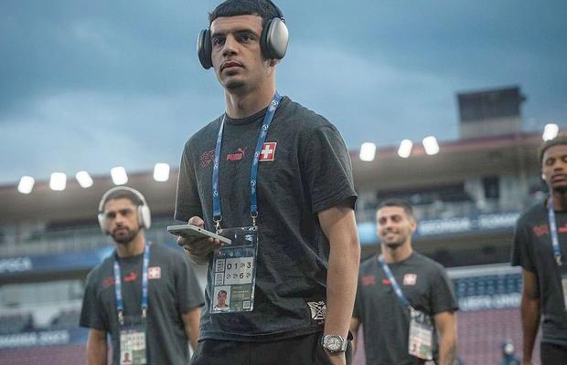Program dat peste cap! Elvețienii și-au amânat cu două zile reunirea lotului prevăzută inițial pentru luni