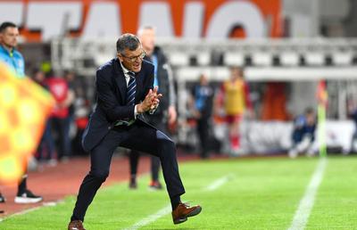 Ioan Ovidiu Sabău vede viitorul în roz: „Vom deveni o echipă competitivă, frumoasă”