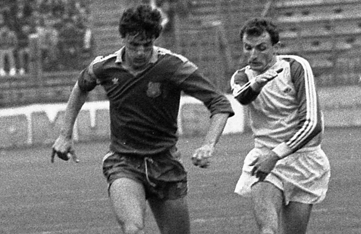 3 momente incredibile cu marele Gică Popescu, de ziua lui » Vândut pe două mașini de spălat, lider la Barcelona, a „pățit-o” cu Guardiola și Cruyff: „Aveți 10 minute, hotărâți-vă!”
