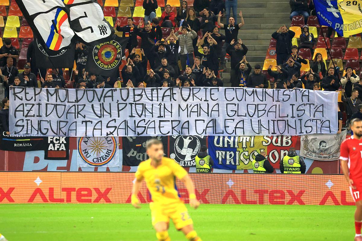Nu le-au putut opri! Mesaje dure pe Arena Națională: „Nerozii te numesc prietenul meu” /  „«Republica Moldova», o butaforie comunistă”