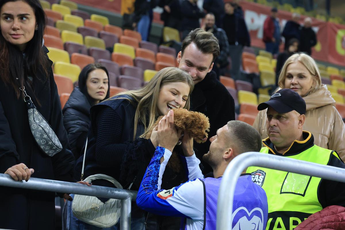 Daniel Birligea, Antonia si cainele, foto: Ionuț Iordache / GSP