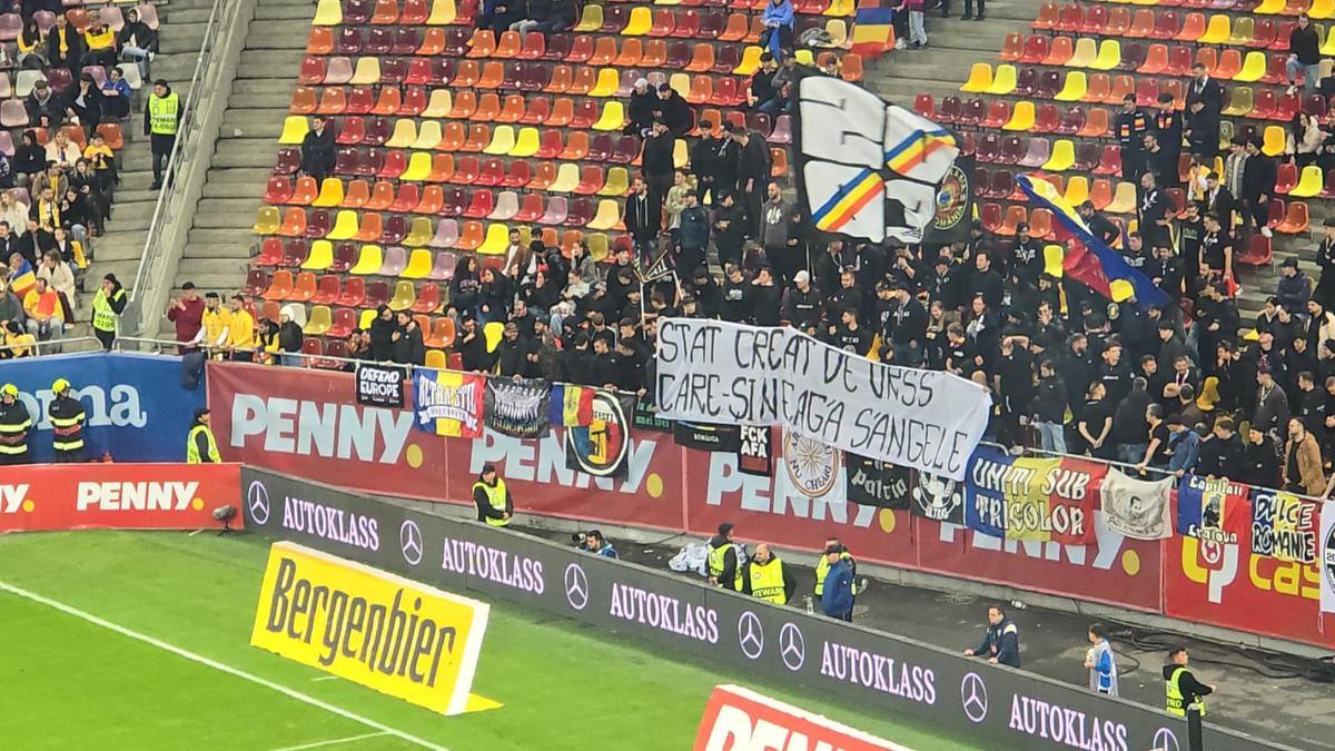 „NU!” » Lisav Eissat, contestat din peluză la debutul sub „tricolor”