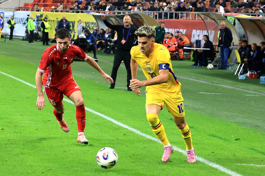 Ianis Hagi, căpitan-marcator în România - Moldova // foto: Ionuț Iordache (GSP)