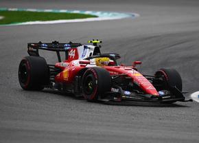 Ferrari, strategie diferită față de rivali în MP din Singapore » McLaren, Mercedes și Red Bull vin cu noutăți