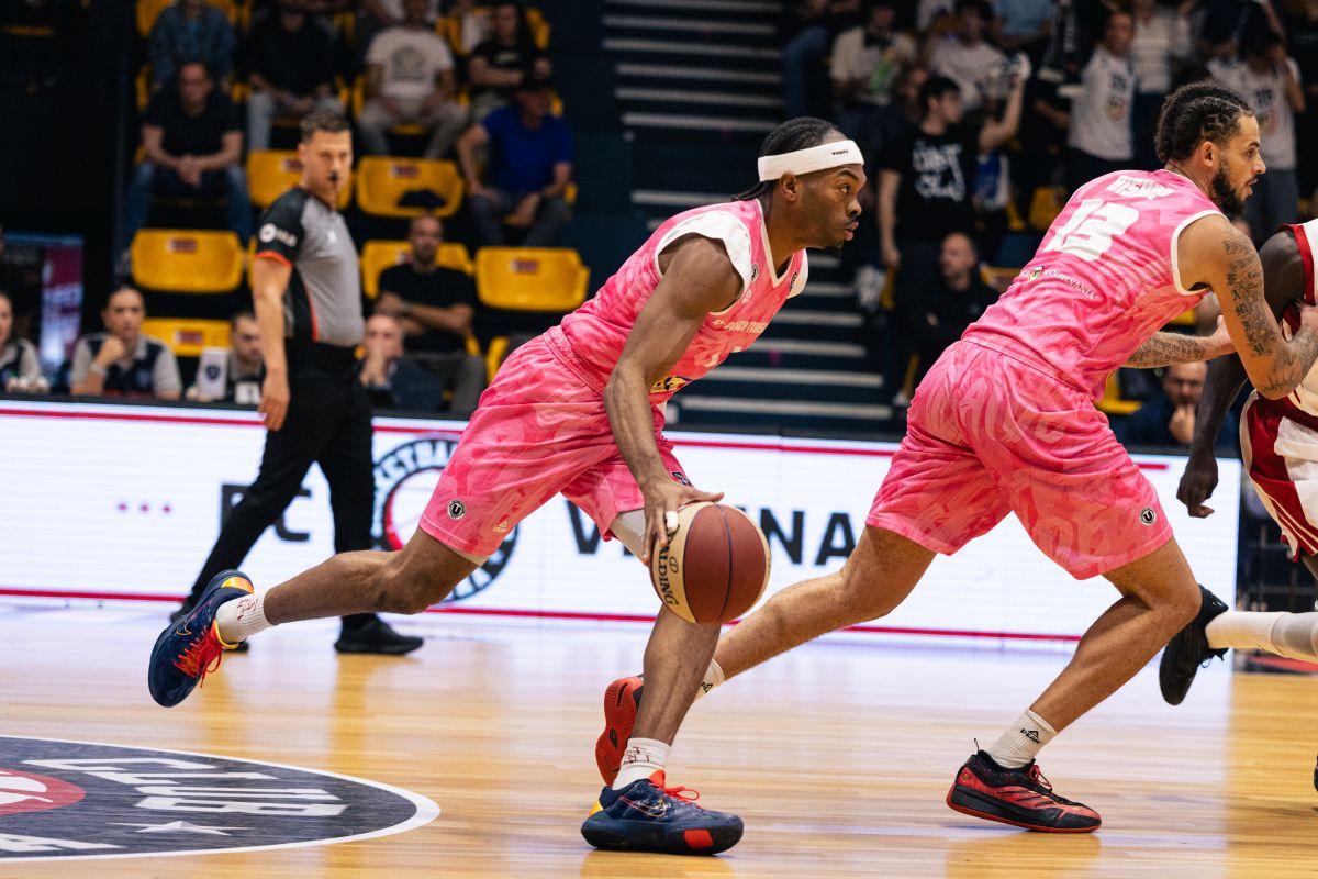 Javonte Smart, noua vedetă a lui U-BT Cluj-Napoca