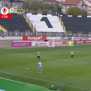 Corvinul - Voluntari se joacă la Petroșani / FOTO: Captură TV @Prima Sport 1