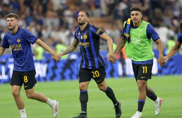 Jucătorul nemulțumit al lui Chivu ar putea pleca de la Inter: „Există un interes din Premier League pentru el”