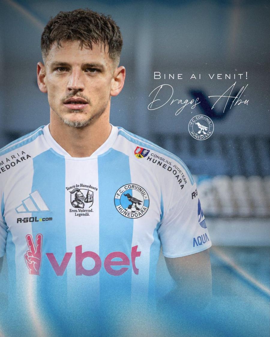 Corvinul Hunedoara l-a prezentat oficial pe Dragoș Albu / Foto: Facebook Corvinul Hunedoara La 10 zile după ce era dat ca și transferat în Italia, Dragoș Albu a fost prezentat oficial în Superliga
