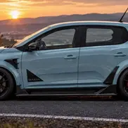 Pachetul de tuning gândit pentru noua Dacia Spring // foto: www.carscoops.com