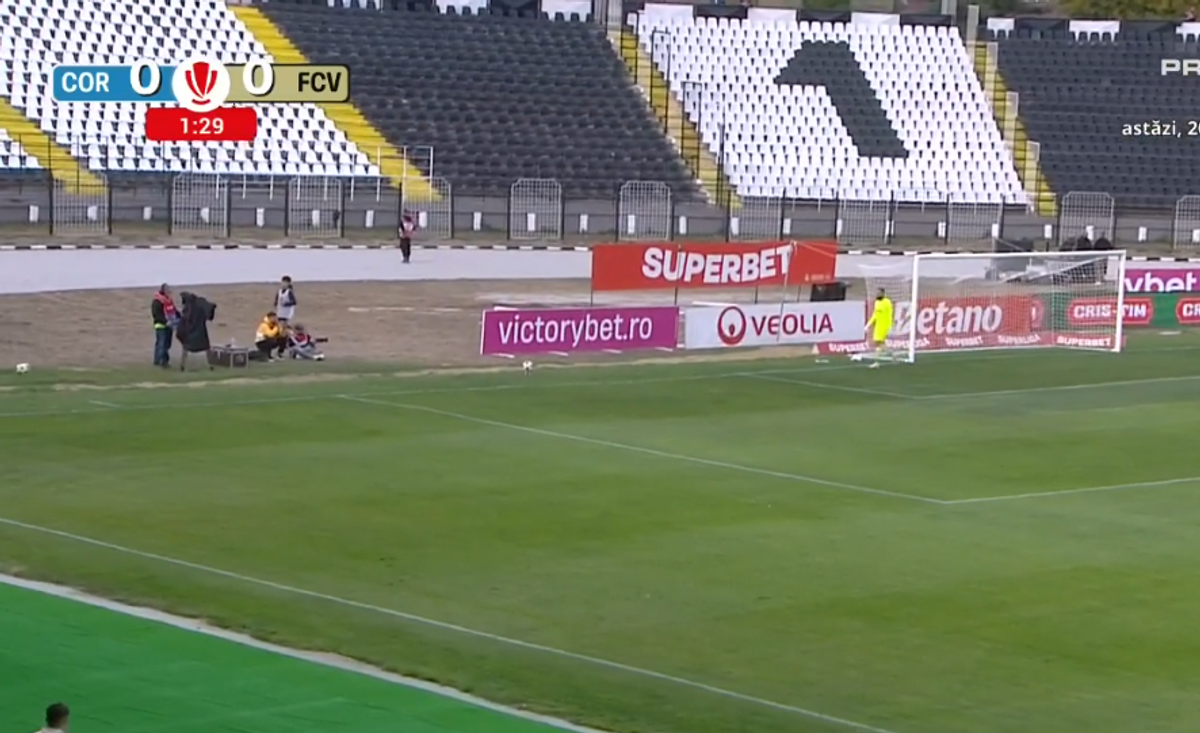Etapa a început cum nu se putea mai frumos! CINCI goluri în Corvinul - Voluntari și salt direct în play-off