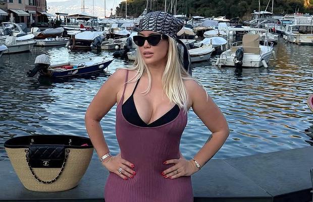 „Am toate motivele să ciocnesc un pahar” » S-a finalizat divorțul anului în fotbalul mondial: decizia în privința pensiei de 250.000 de euro