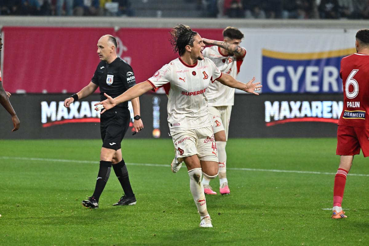 Imagini înainte de Sepsi - Dinamo