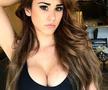 GALERIE FOTO Film porno pe contul celei mai sexy fane a lui Tigres? Autoritățile au intervenit!