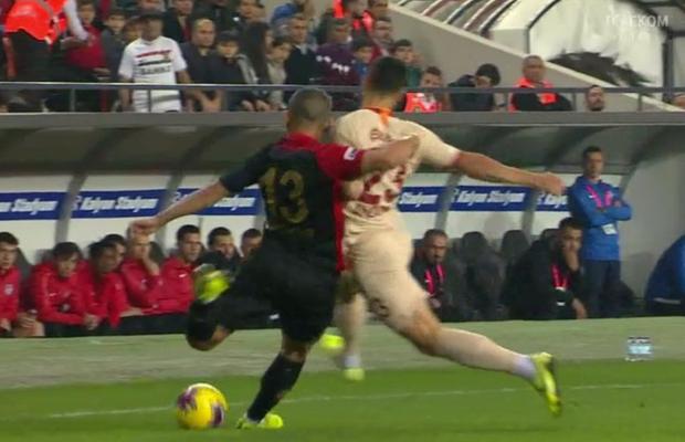 GAZIANTEP - GALATASARAY 0-2 // Marius Șumudică, învins de către echipa lui Florin Andone! Atacantul a ieșit accidentat