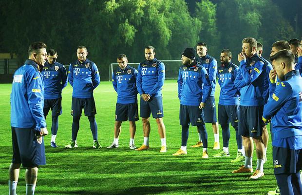 VIDEO EXCLUSIV Interviu cu jucătorul-surpriză chemat de Rădoi la lot: „Mama a murit când aveam 19 ani! Voiam să las totul” » Ce spune despre Hagi, Reghecampf și echipa națională