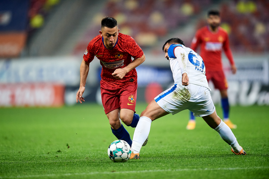 Moruțan a devenit titular în acest sezon la FCSB FCSB. Strategia câștigătoare a lui Becali » Un singur titular e sub cota banilor plătiți pe el!