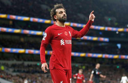 Bogdan Lobonț, 44 de ani, a povestit cum l-a ajutat pe Mohamed Salah (30 de ani) să observe ce erori comit portarii și cum poate profita de ele. Cei doi au fost colegi la AS Roma în perioada 2015-2017.